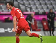 开云-内马尔在DWG比赛中出色防守，问鼎冠军引发热议！的简单介绍