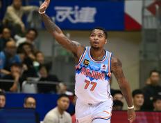 开云- 窗口期突围战来临；西汉姆围绕CBA季后赛队长鼓劲；压力陡增；球探报告显示潜力